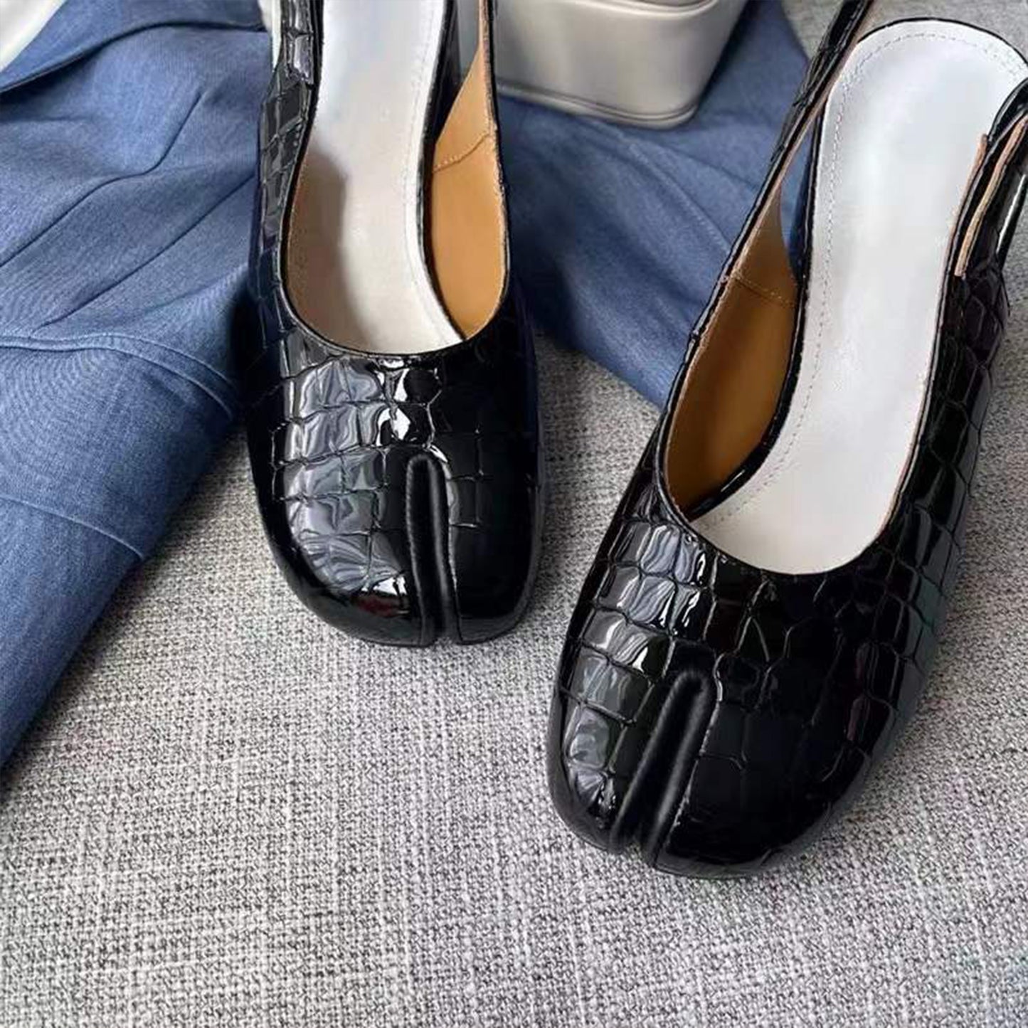8 CM Tabi Leather Slingback Shoes