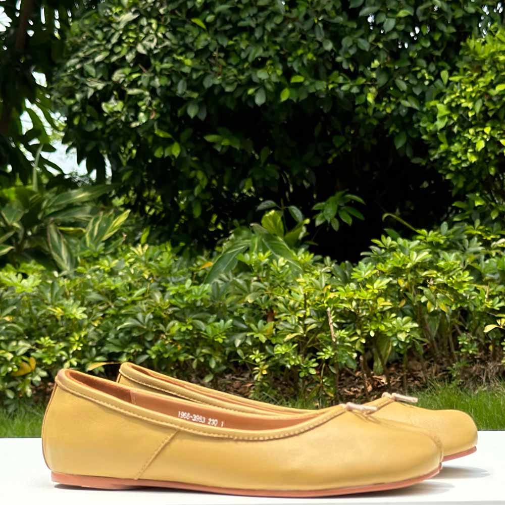 Tabi Split Toe  Flats