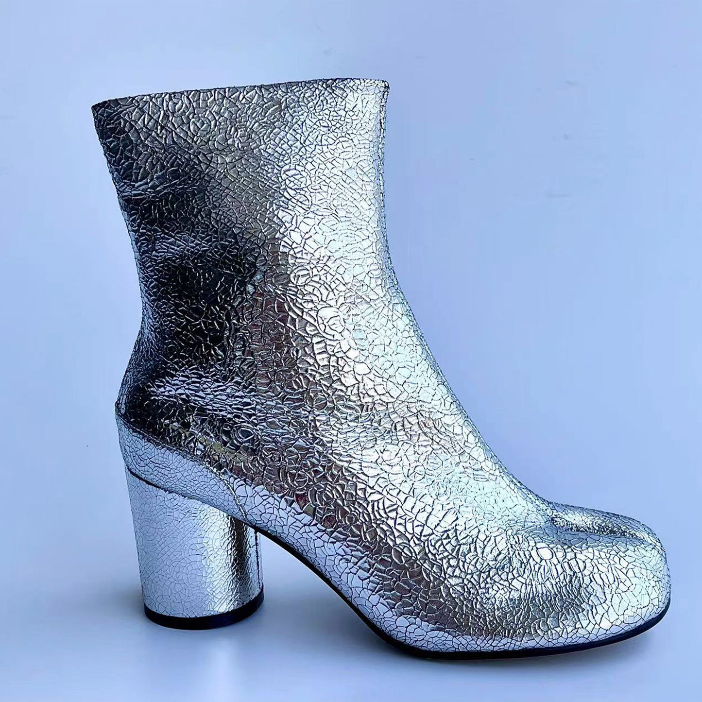 8 CM Silver Crack Boots